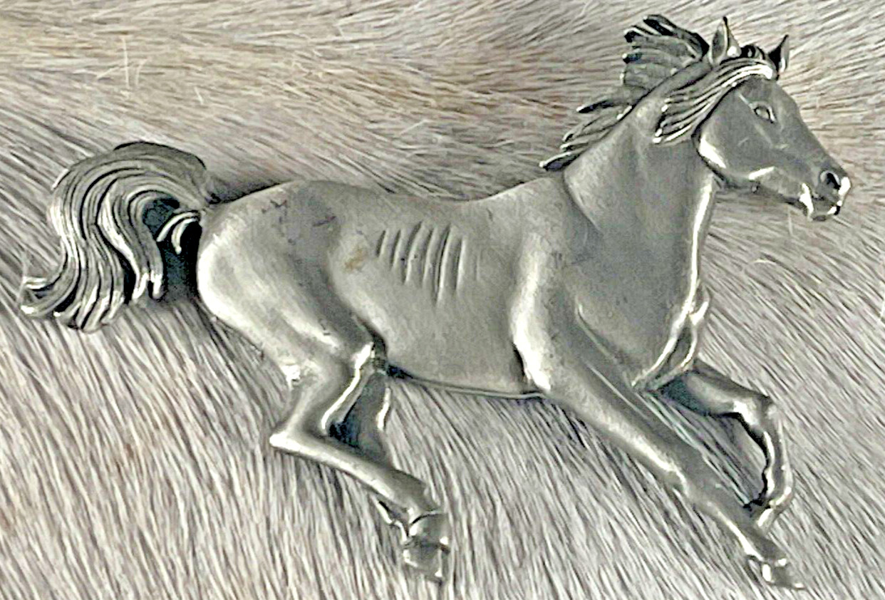 Western Womens Pin 3 x 2 1/4 inch Horse pinback Silver Detailed Features