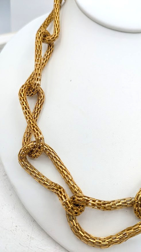 Vintage Mesh Link Necklace Lightweight Gold Tone Chain 16 Inch