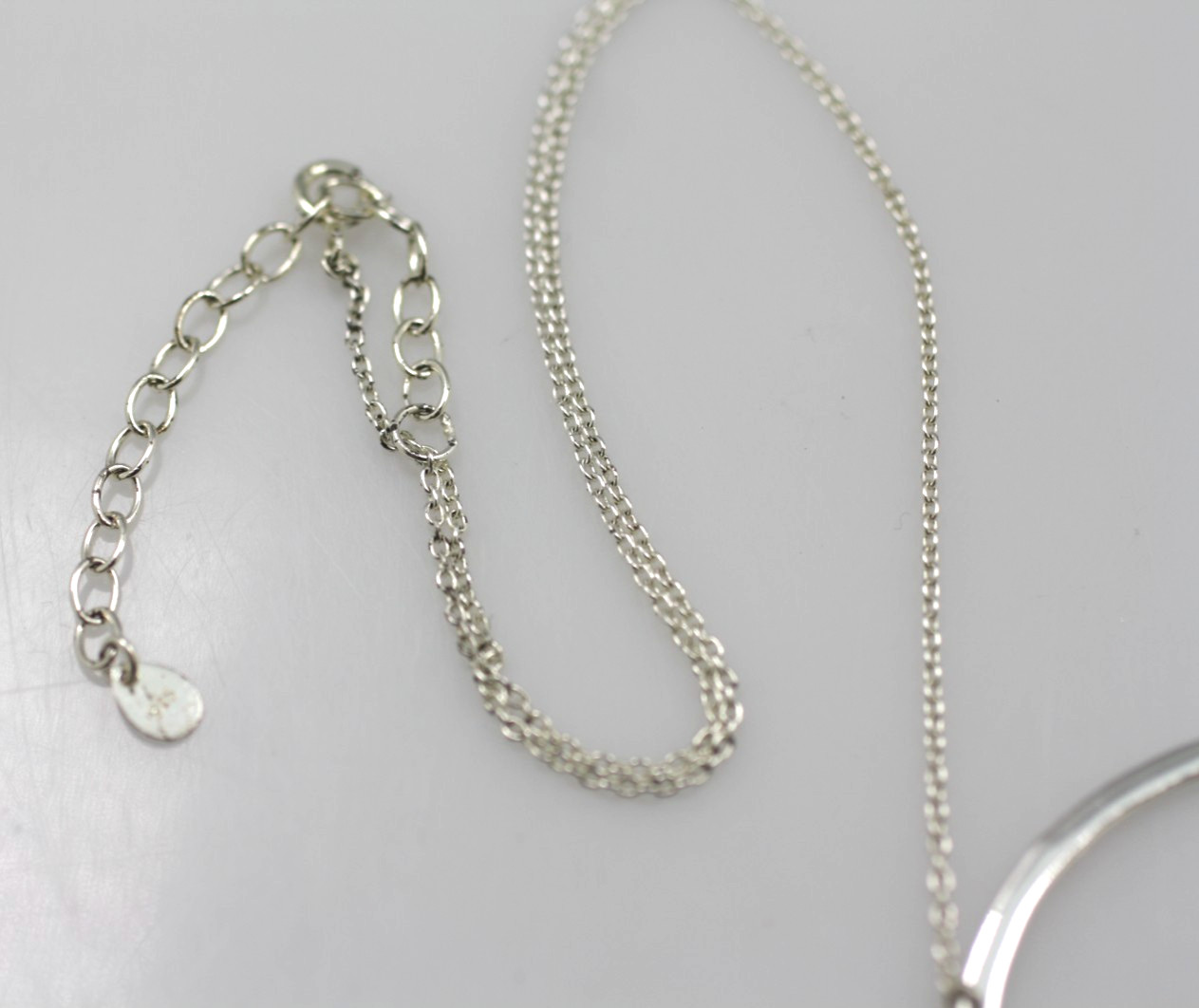 Sterling silver 925 minimalist style 1 1/2″ circle pendant chain 16-18″ Necklace