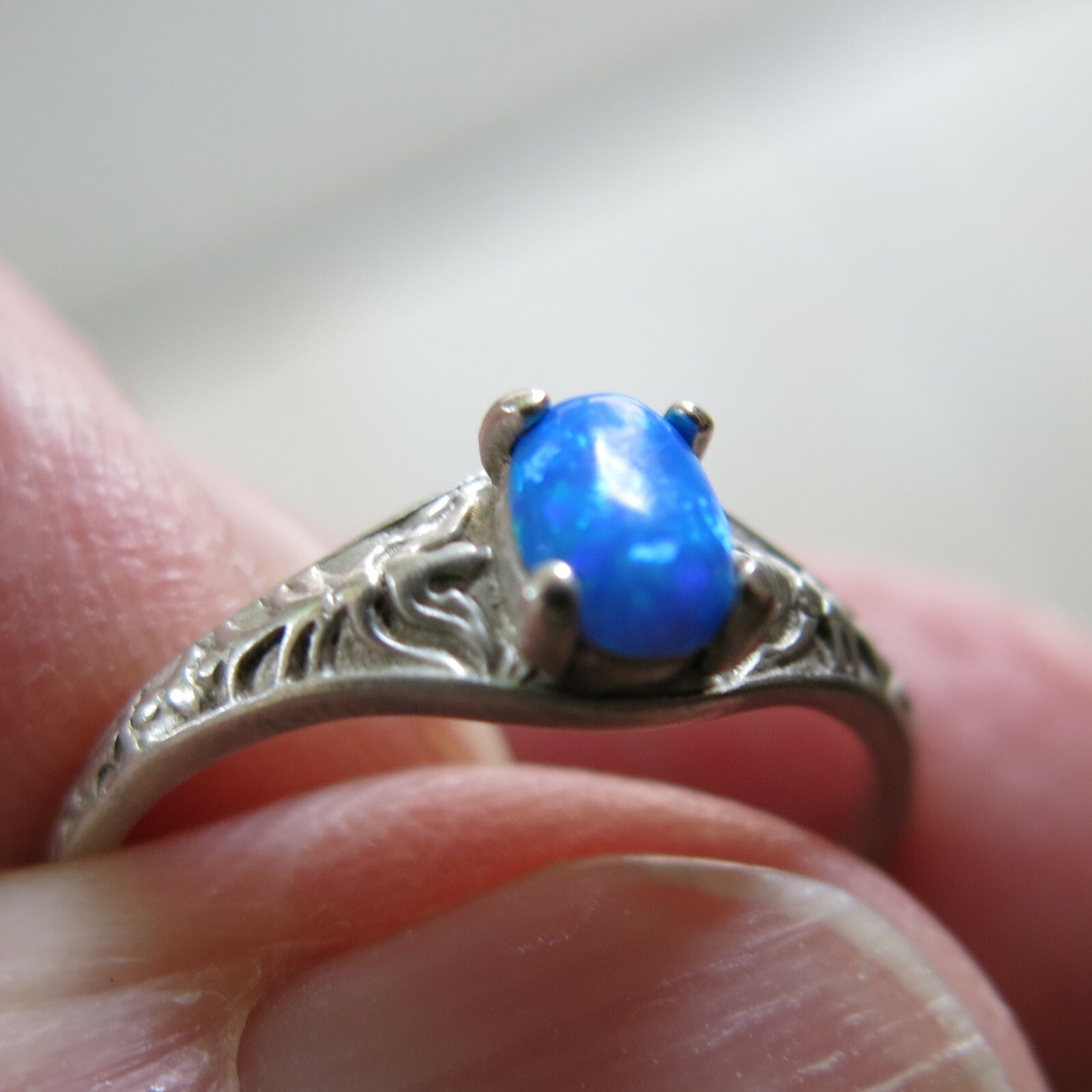 Sterling Silver WM Ring Faux Opal 1.5g Size 7 [6586]