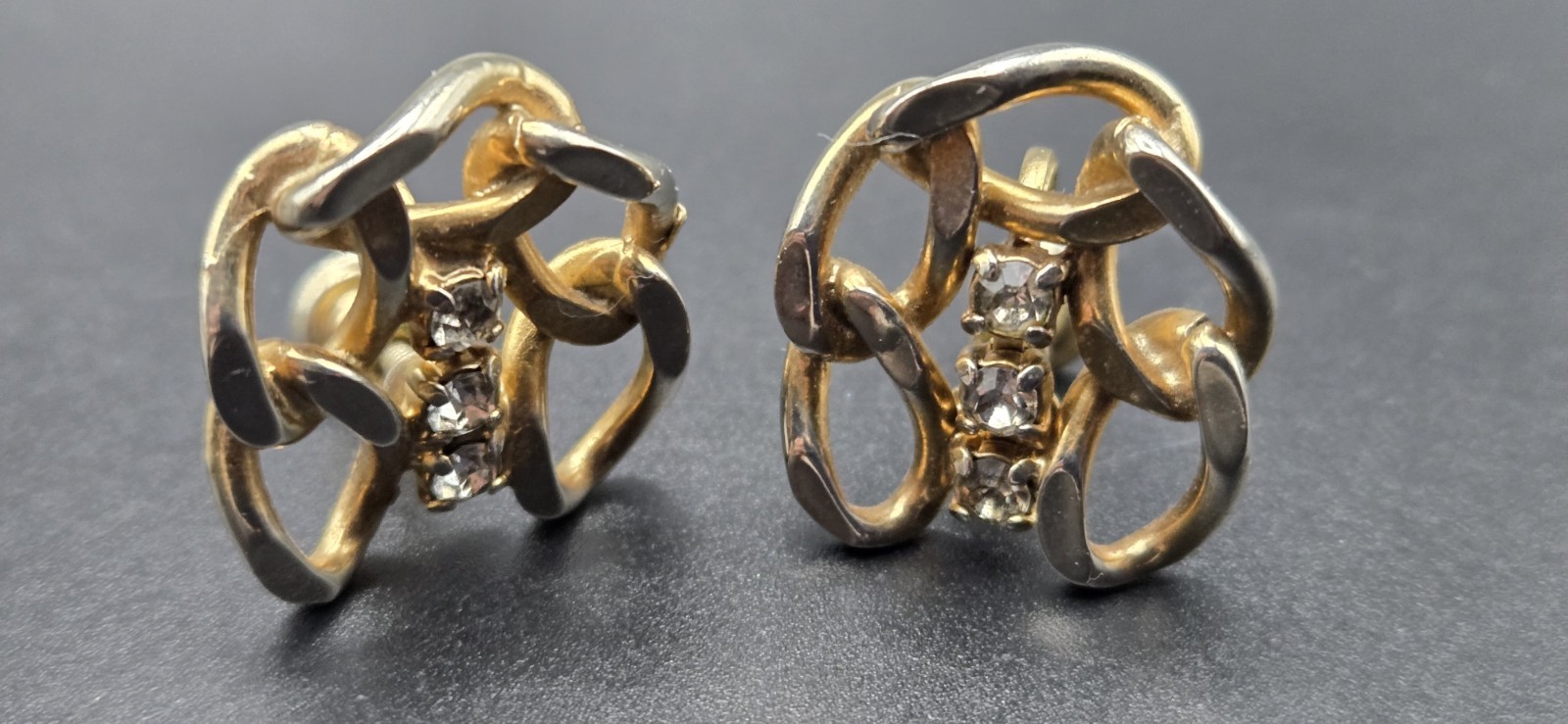 Vintage Clear Rhinestone Interlocking Knot Screw Back Earrings Gold Tone Estate