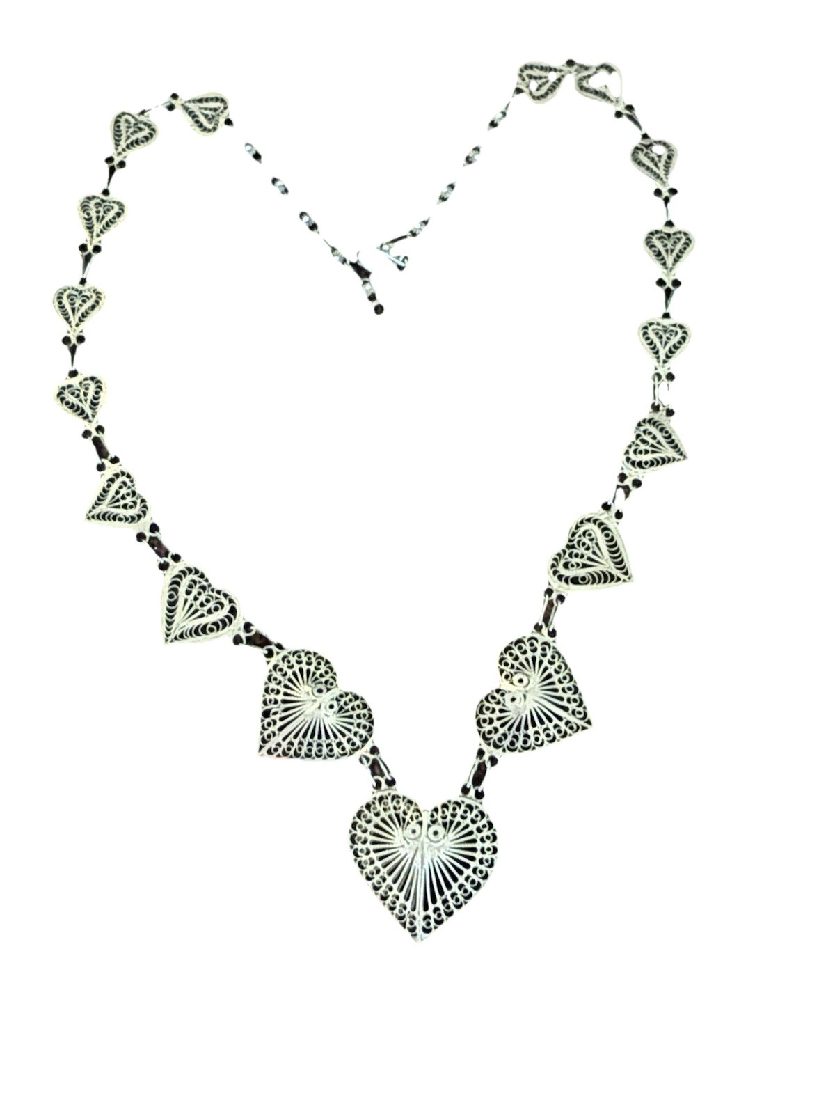 Filigree Hearts Sterling Silver Necklace Graduated VTG Cannetille Wire 18in
