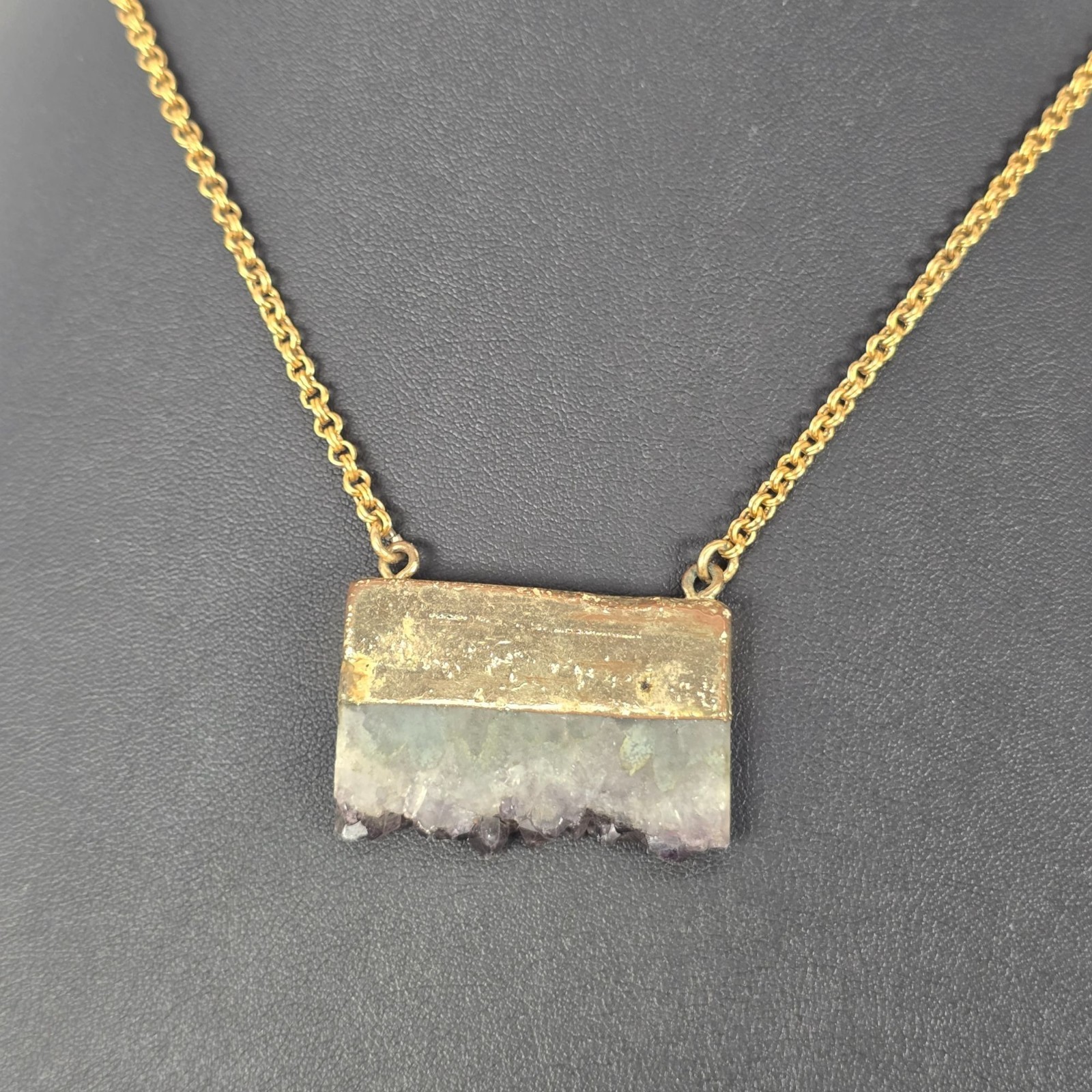 Cool Vintage Yochi Necklace Amethyst Gemstone Geode Slab Pendant Gold Tone Chain