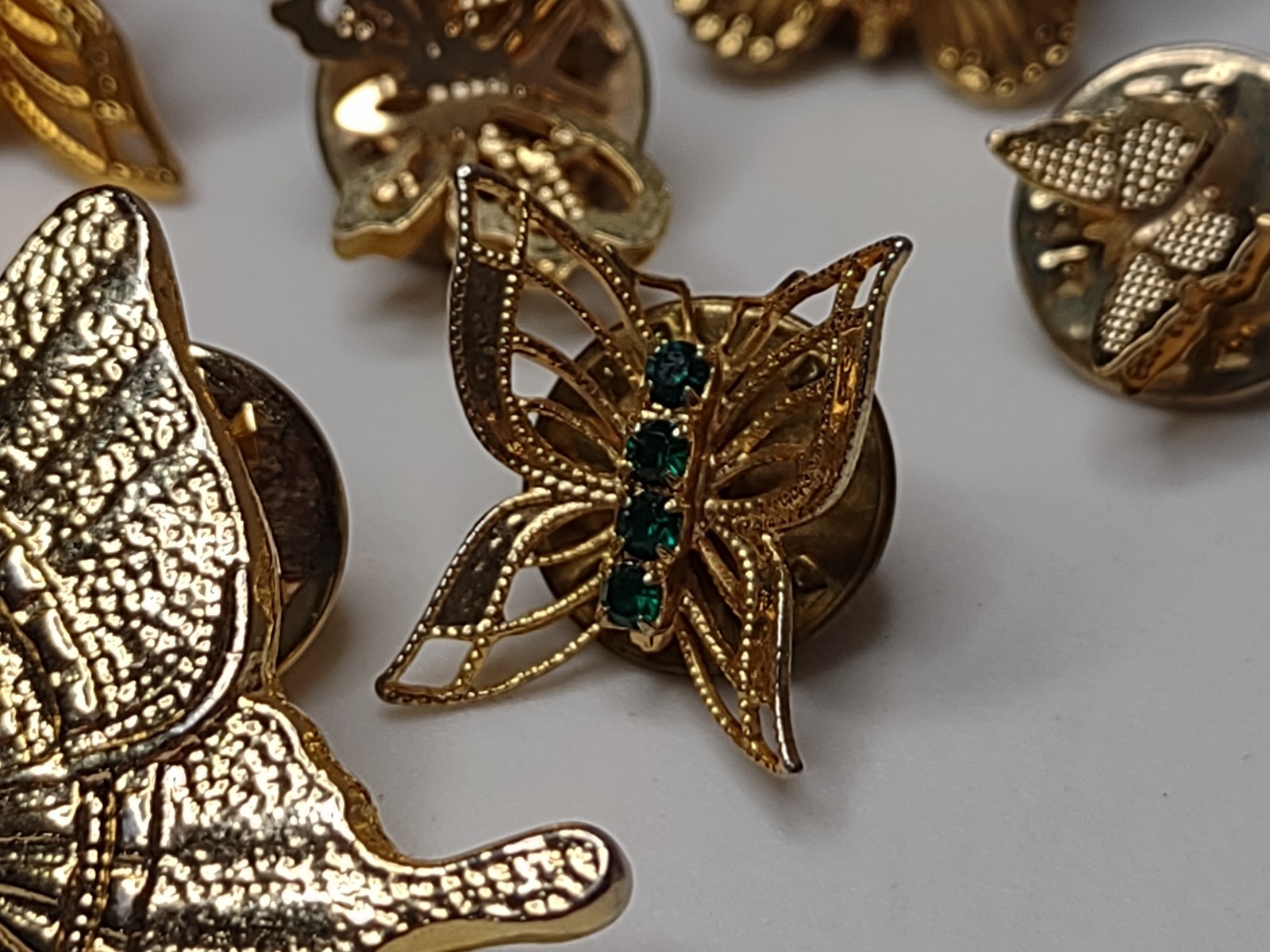 Lot Of 8 Gold Tone Butterfly Pins 8 Pc Butterfly Pin Lot
