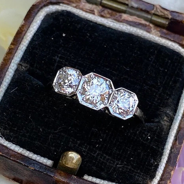 Three Stone 1.50CTW White Round Cut CZ Antique Style Art Deco Ring In 925 Silver