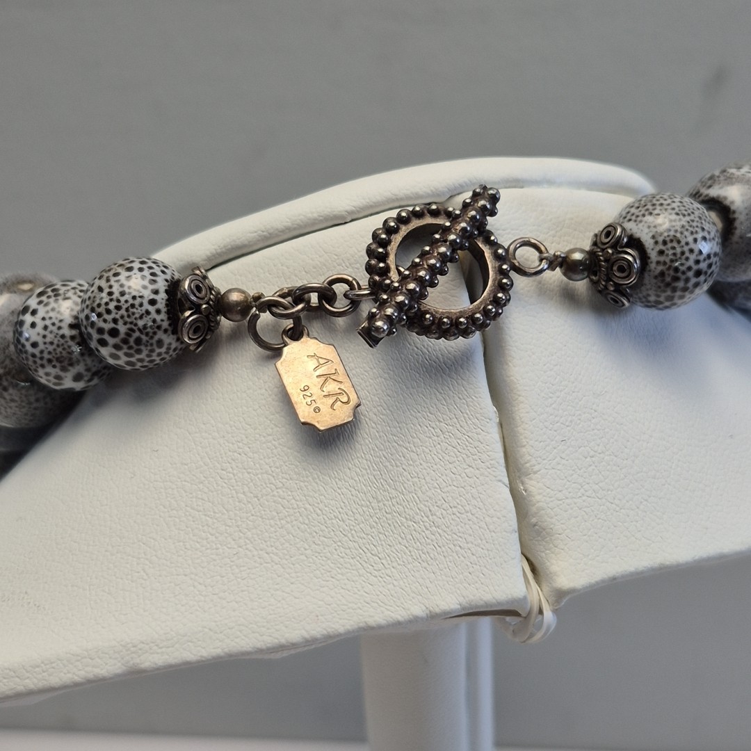 Vintage AKR Amy Kahn Russel Sterling Silver 925 Grey Ceramic Beaded Necklace