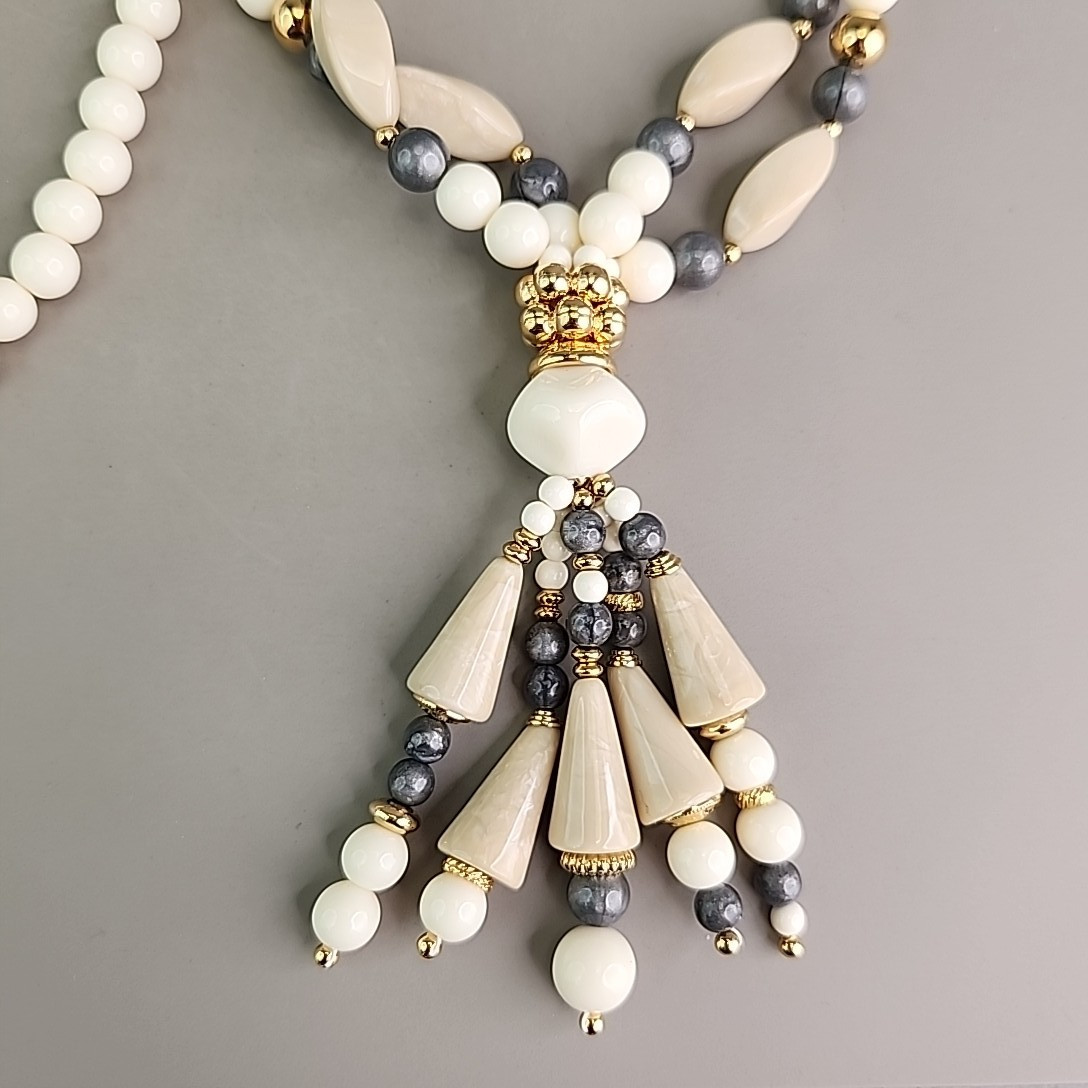 Vintage Trifari Beaded Necklace Acrylic Cream Gray Accents Layered 29″