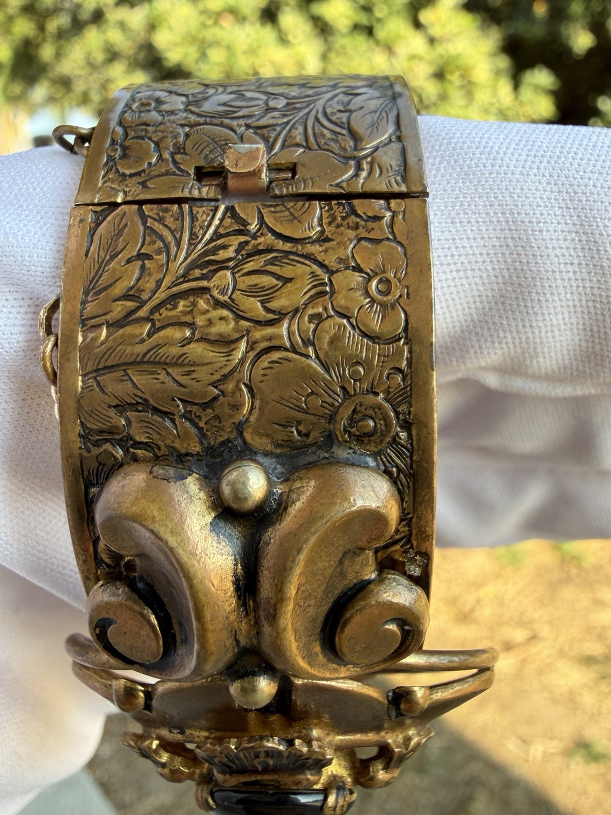 Antique Victorian Porcelain Miniature Portrait Bangle Cuff Bracelet C. 1900