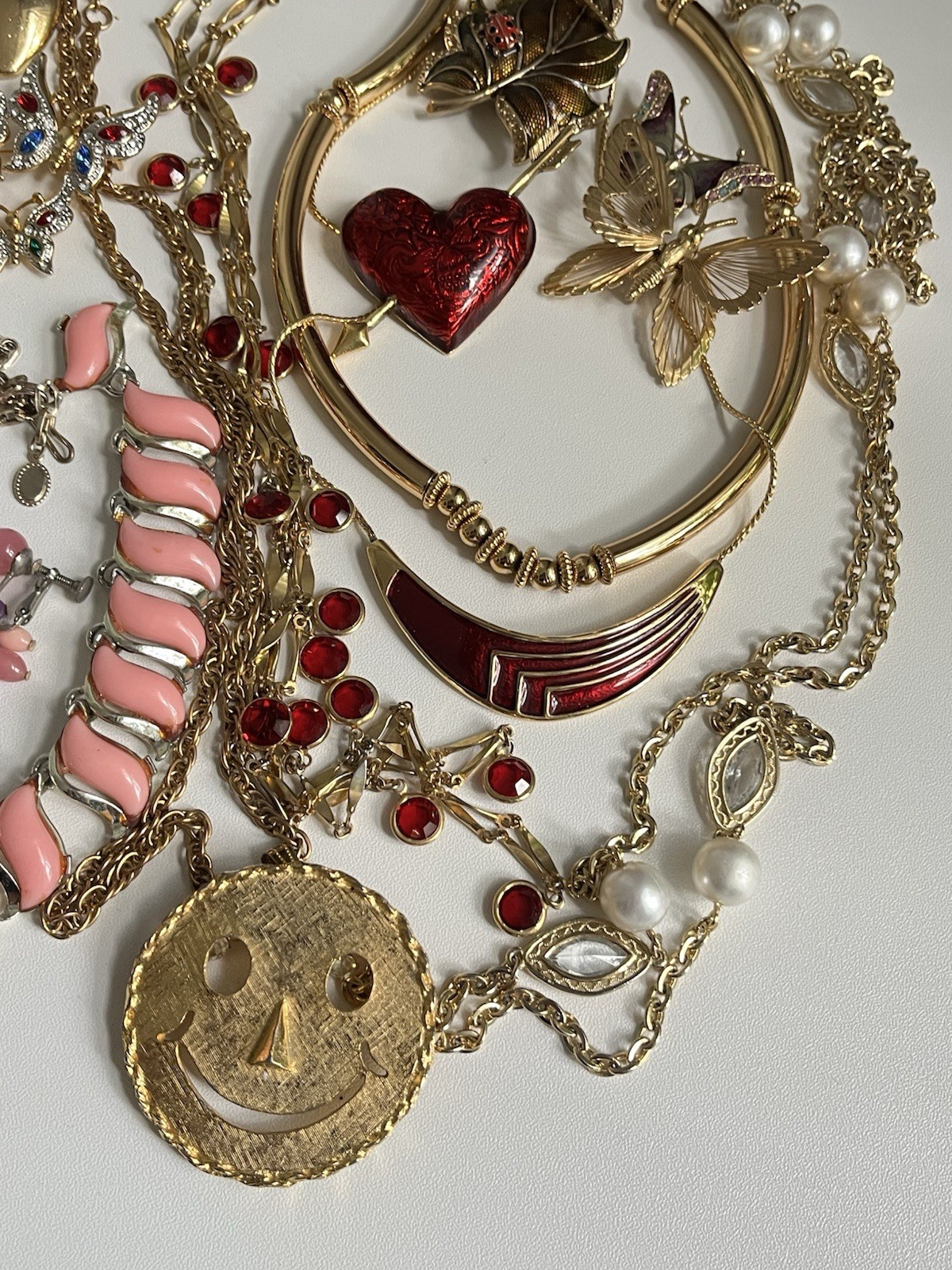 Vintage Jewelry Lot Monet Coro LC Avon Coventry Enamel Rhinestone Heart 1960-80’