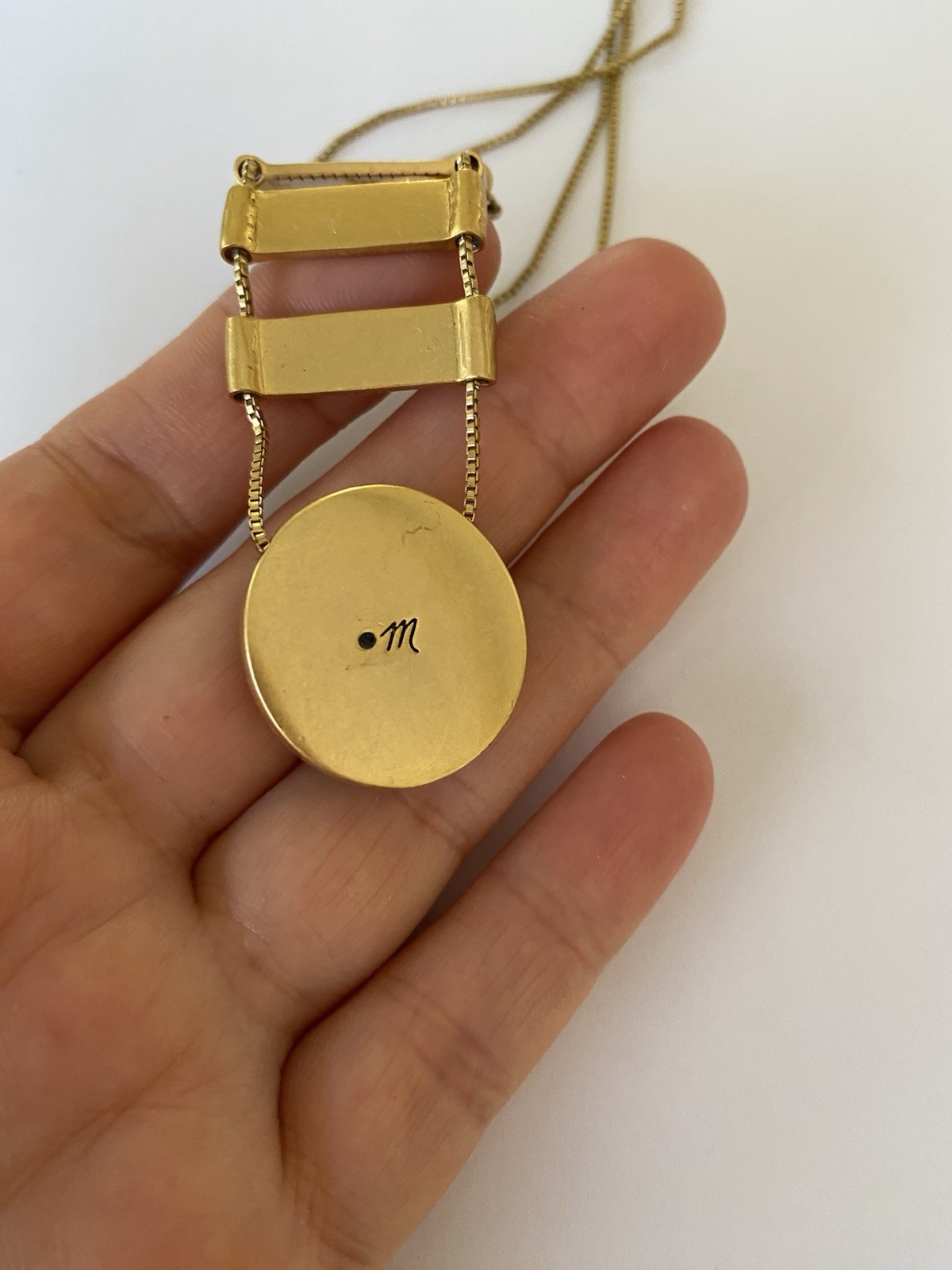 Fashion Long Necklace Gold Tone Modernist Person Metal Stone Pendant Signed M