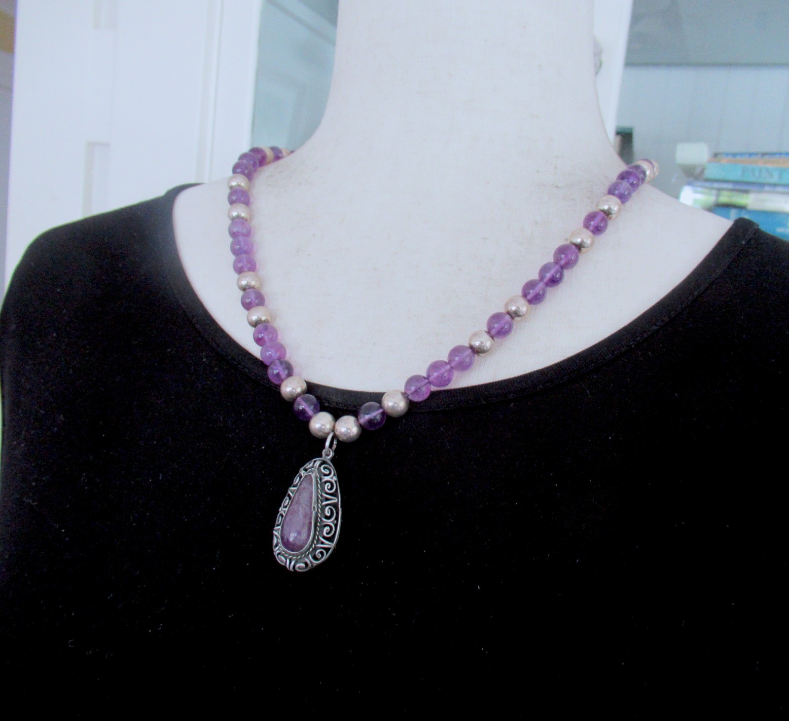 STERLING & AMETHYST MEXICO PENDANT & NECKLACE, 22 INCHES, 8.5MM WIDE, 49 GRAMS