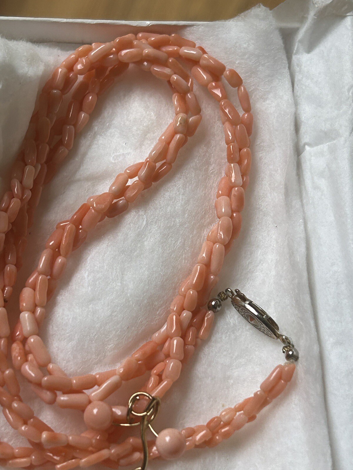 VTG Angel Skin Coral Tube Twisted Strand Necklace Pendant Genuine Pink Art Deco