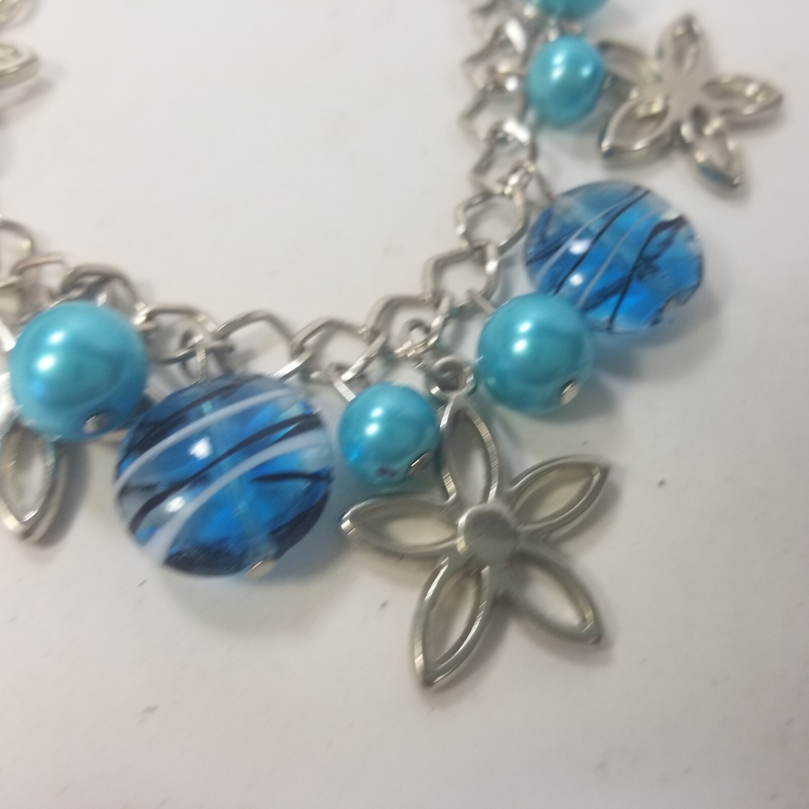 Charm Bracelet Blue Silver Tone Flower Glass Bead Dangle