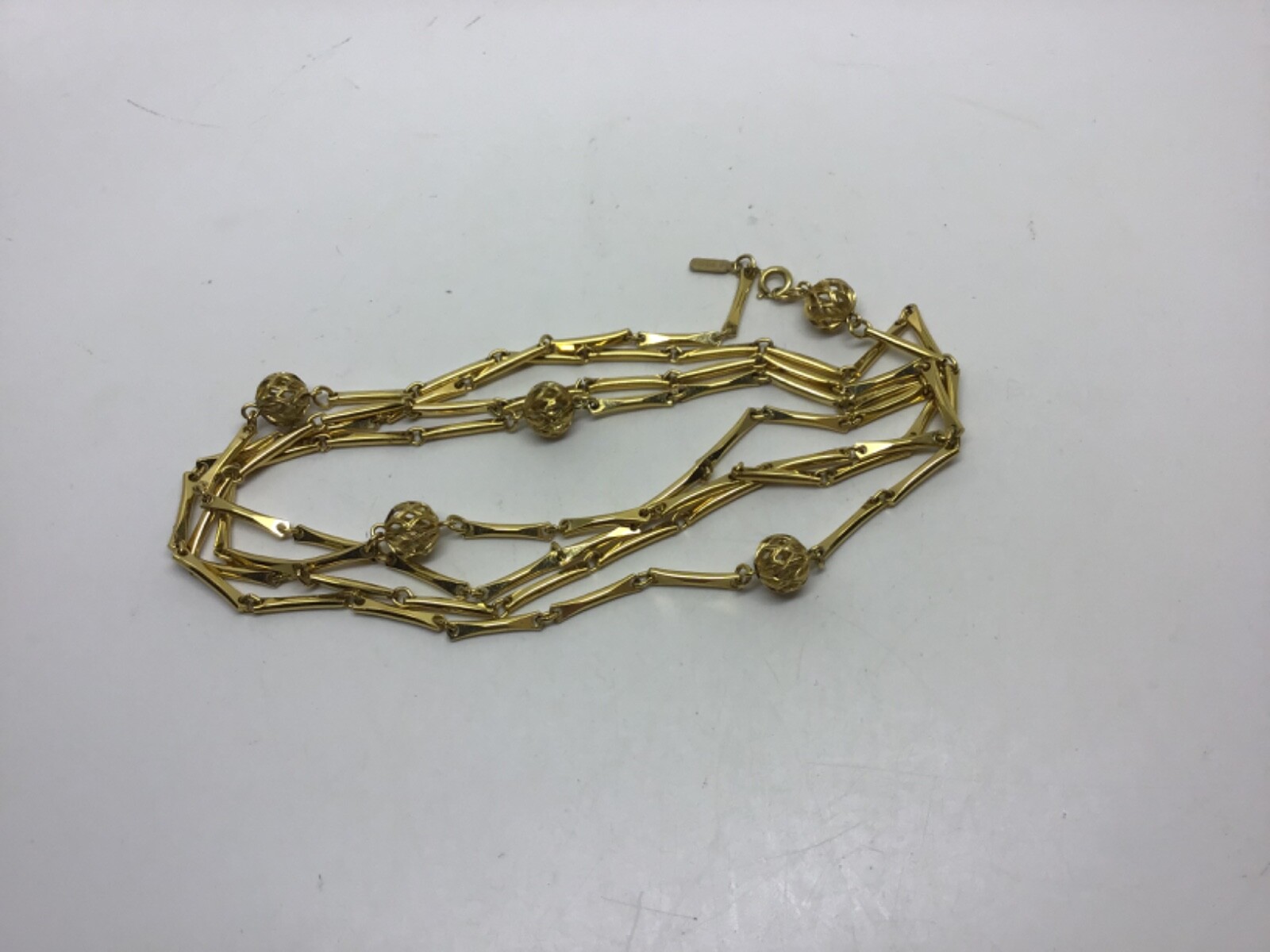 VTG Signed MONET Gold Tone Bar Link Filigree Bead Station Necklace – 52″ – MINT!