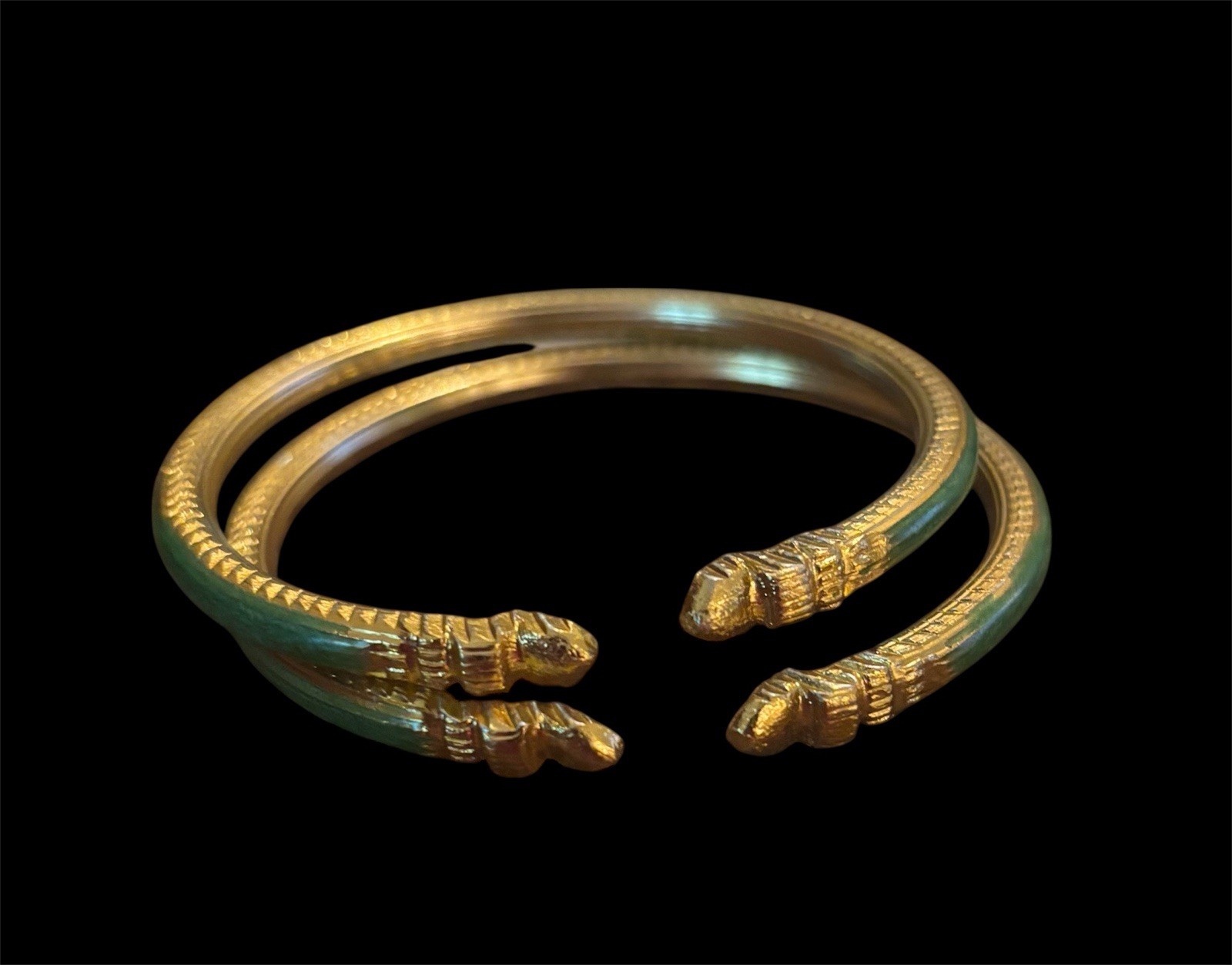 Enamel Open Cuff Bracelet with Snake Like Ends / Lime Green