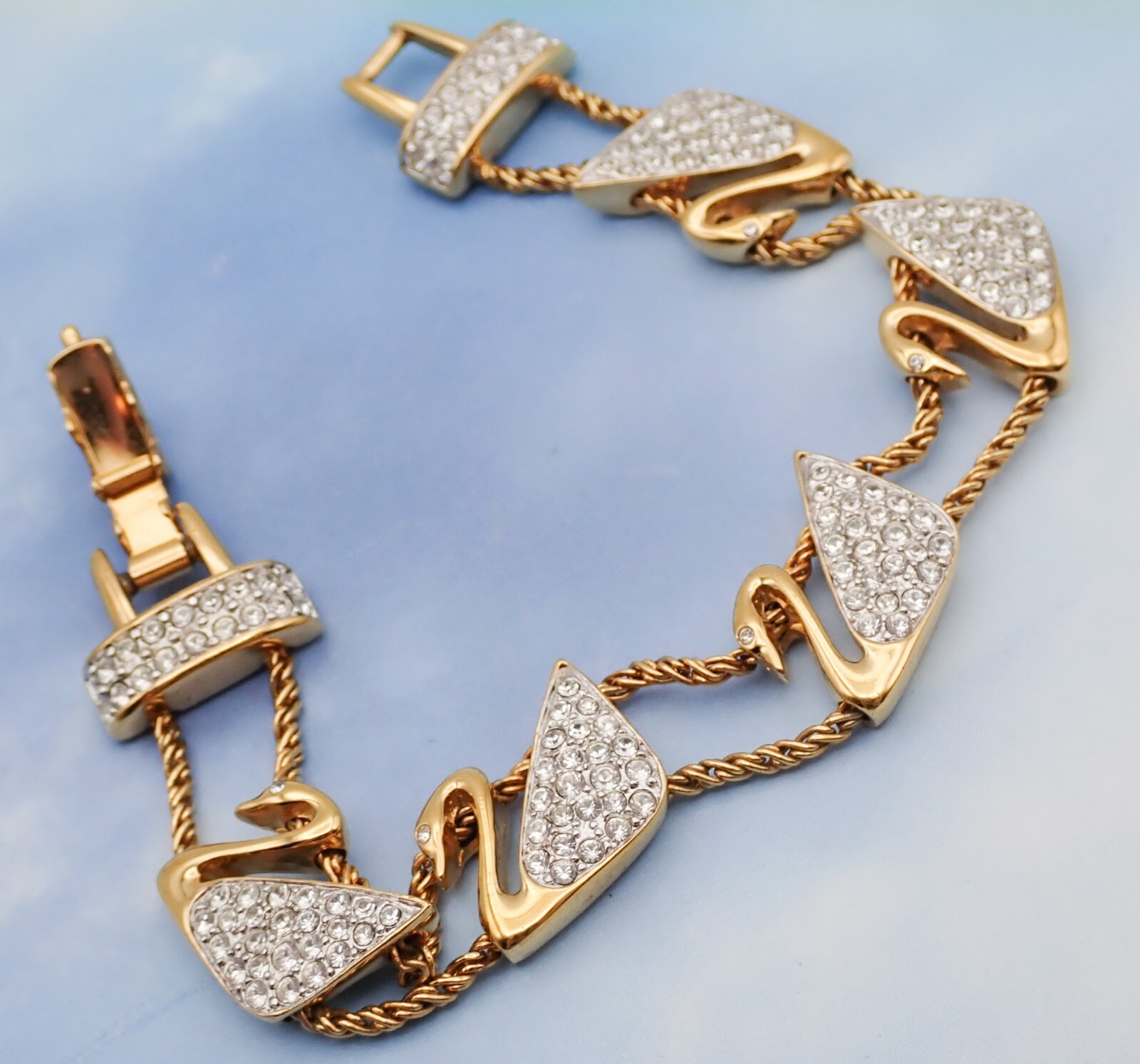 Vintage Swarovski Swan Stamp 5 Panel Crystal Swan Chain Link 7 1/4″ Bracelet
