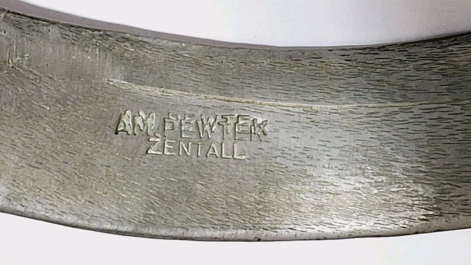 VTG ZENTALL AM PEWTER HAMMERED CHOKER COLLAR NECKLACE WITH HOOP EARRINGS (RARE)