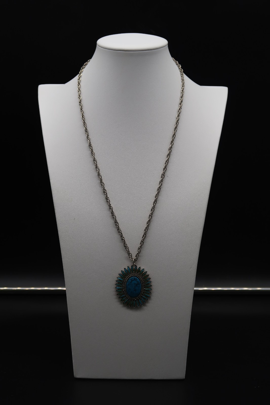 Vtg South Western Style Faux Turquoise Cabochon Silver Tone Chain Necklace