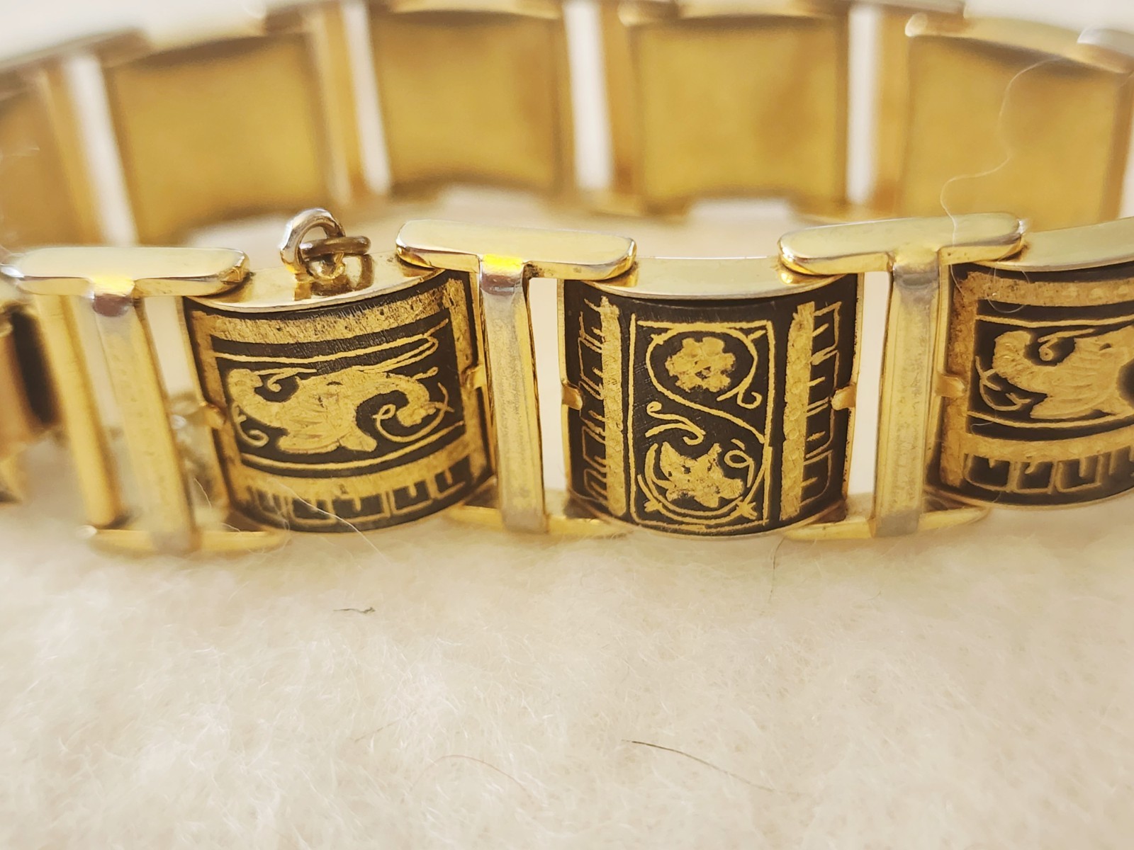 Vintage Damascene Bracelet, Earrings, Ring 7.5″ X 5/8″