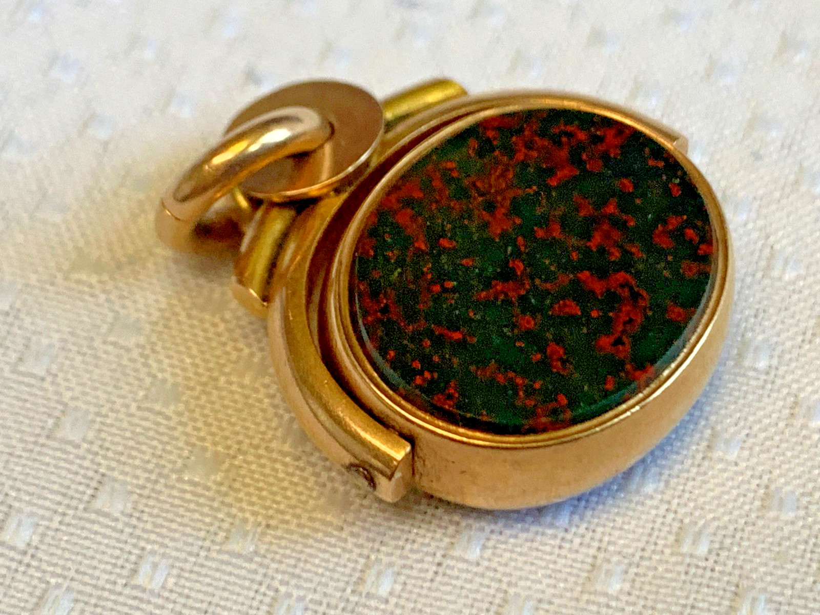 Antiq Yellow Gold Pocket Watch Fob Rotating Pendant Bloodstone Carnelian 10.19g