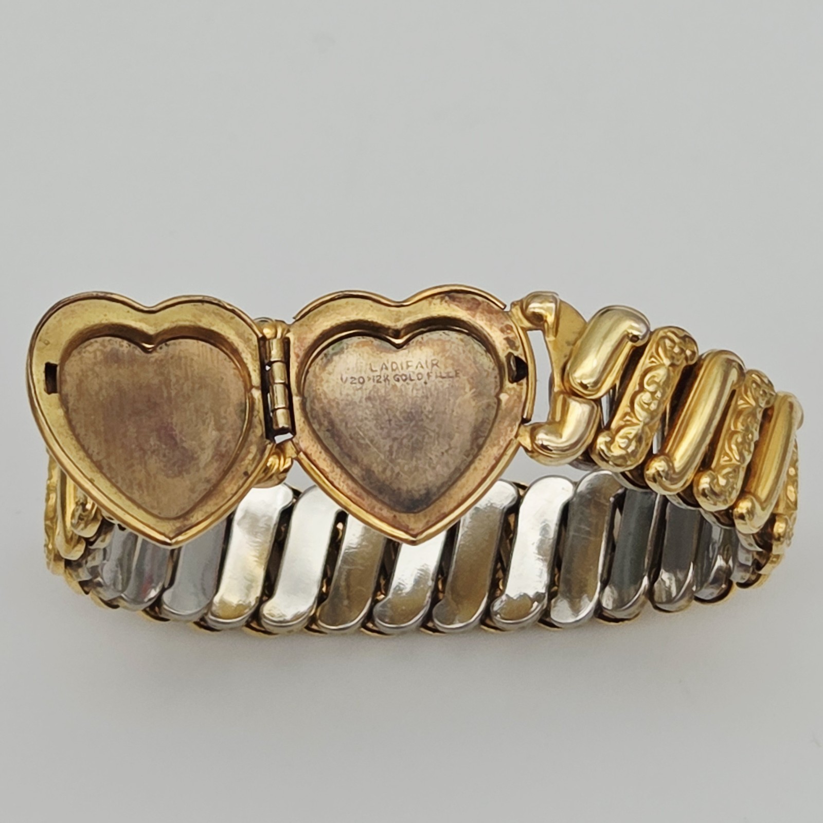 Locket Vintage Sweetheart Bracelet Antique Heart GF Expansion No Monogram Sleek