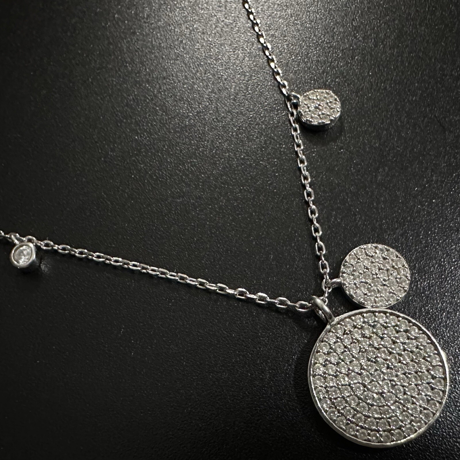 ESTATE STERLING SILVER & WHITE STONE COCKTAIL CIRCLE STATION NECKLACE 16”-18”