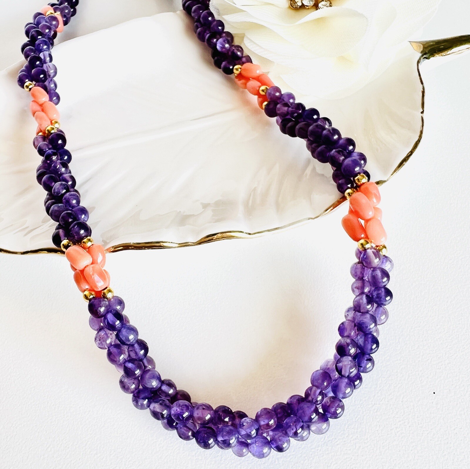 Vintage Beautiful Genuine Salmon Coral & Amethyst Woven Rope Necklace 18 inches