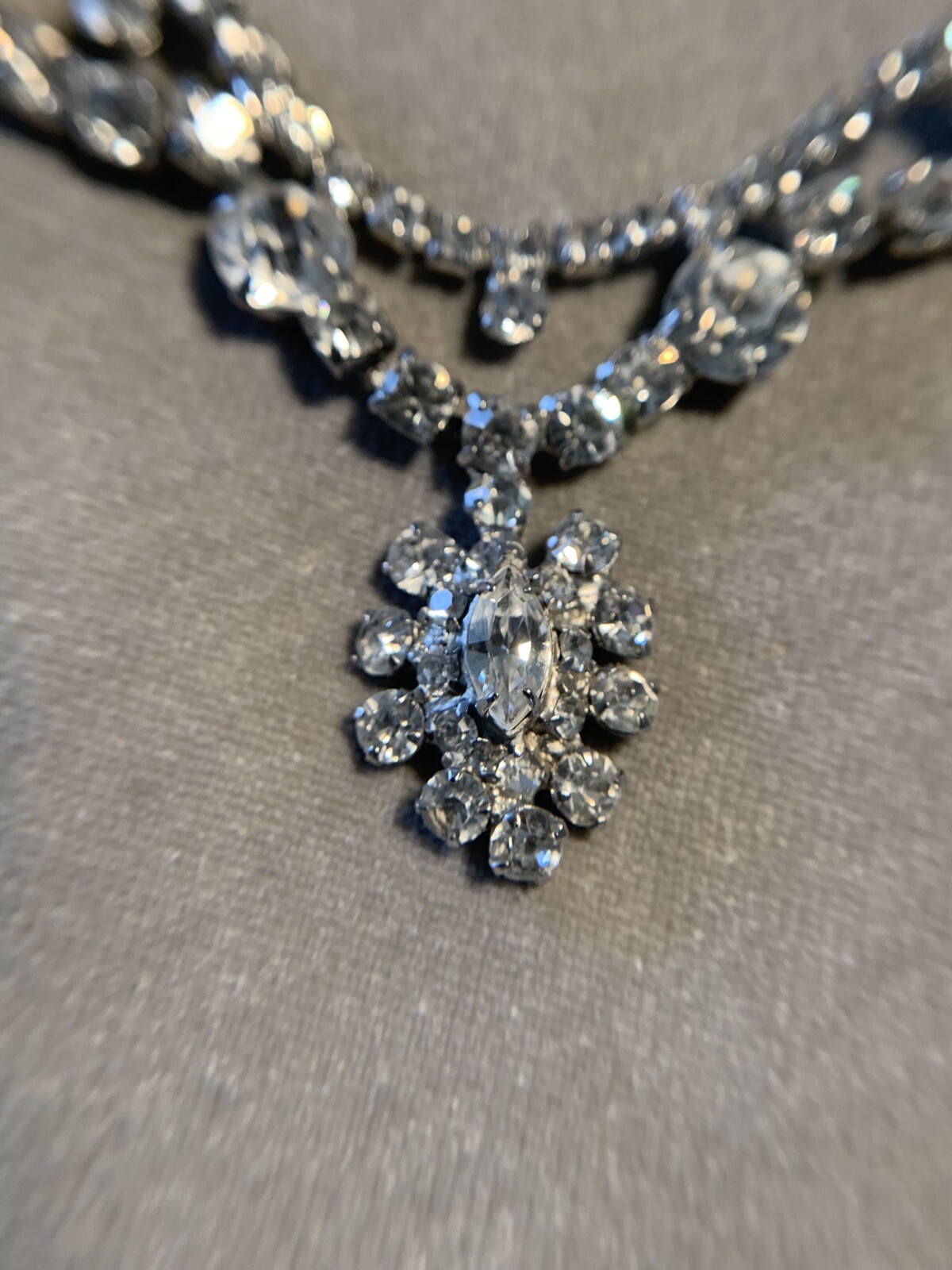 Gorgeous 1940s Diamanté Crystals Festoon Style Necklace