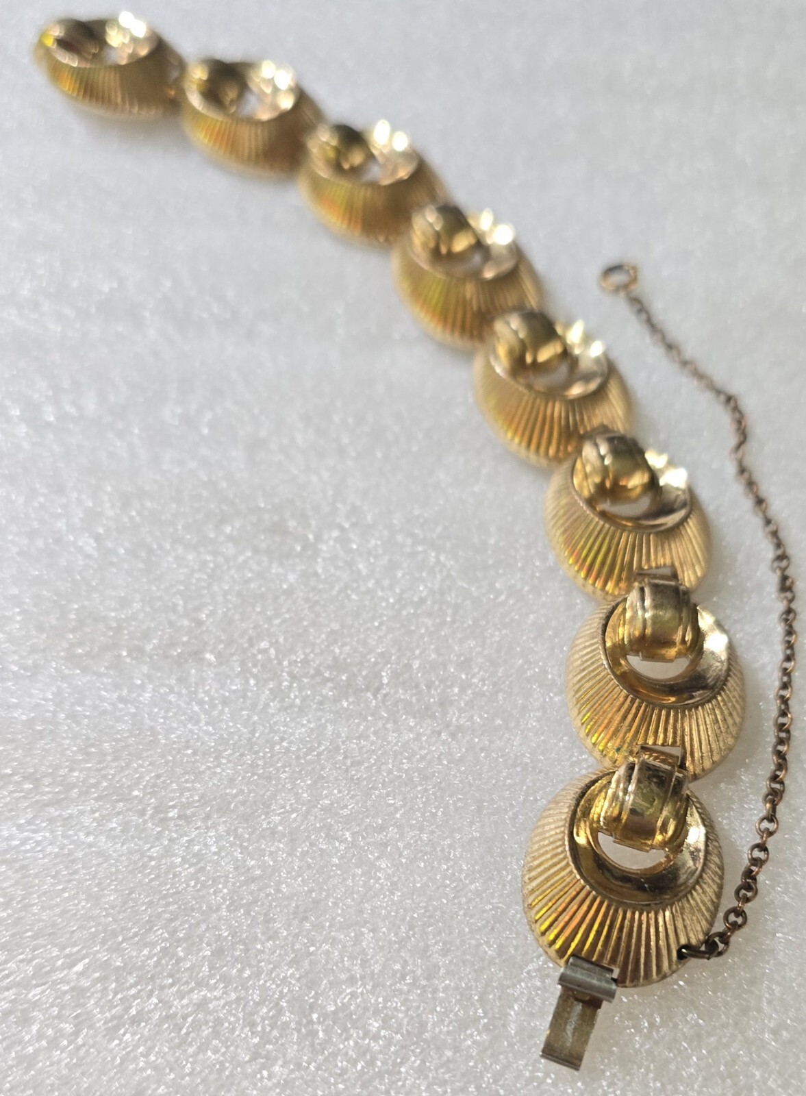 Antique Vintage Brass GF Dimensional Scallop Link Hidden Clasp Bracelet