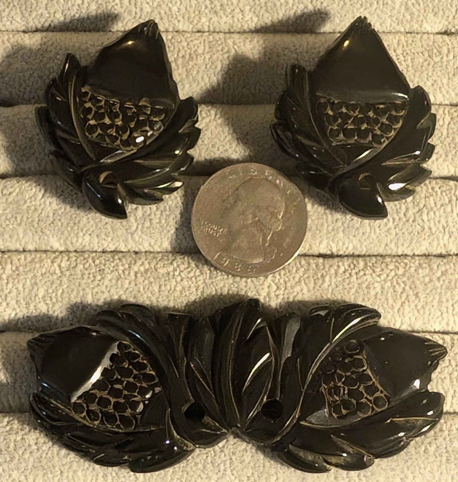Lot Of 3 vintage bakelite carved pierced large pin & clip set. Acorns Dark Green