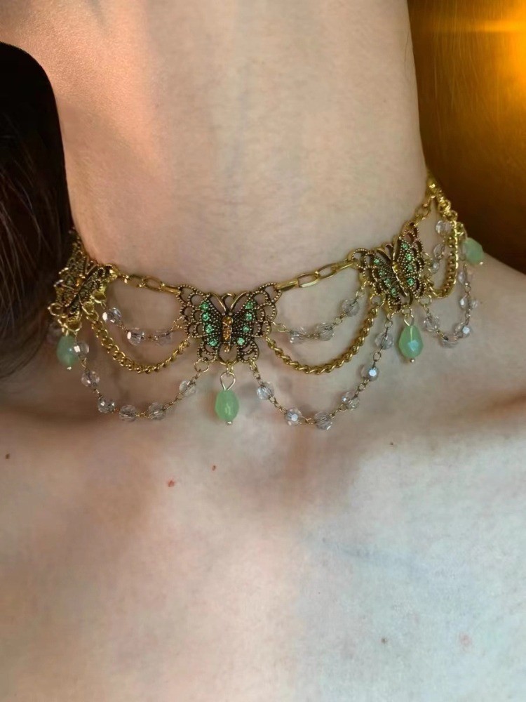 Vintage Butterfly Choker Necklace Gold Tone Crystal Beaded Women Jewelry Gift