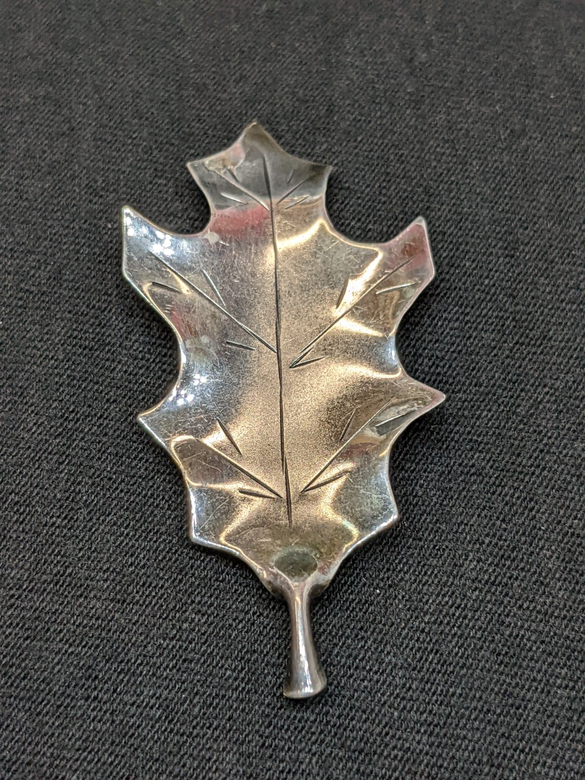 Vtg Sterling Silver Oak Leaf Brooch Pin Signed Mid Century Nature Jewelry