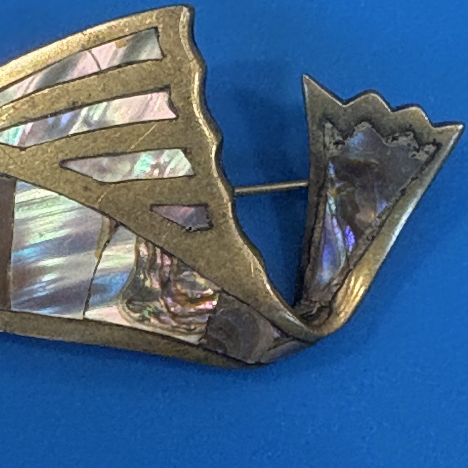 Los Castillo Taxco Mexico Brass Abalone Fish Brooch Pin Signed 2.25″ Vintage