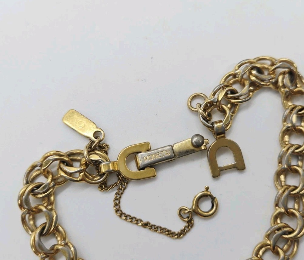 Monet Bracelet small Double Ring Gold Tone Chain Link Couture Vintage 7.25 in