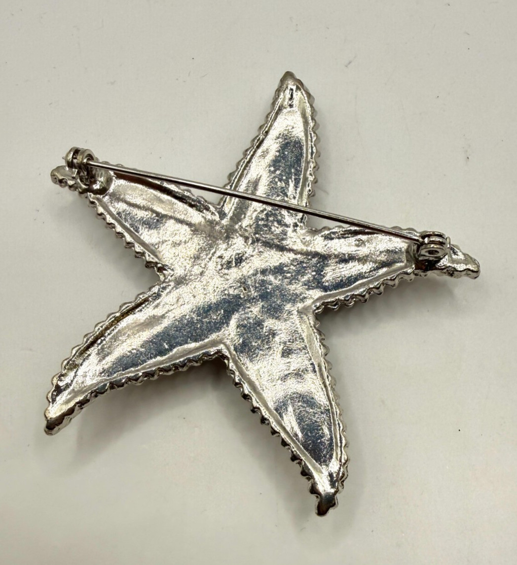 Starfish Brooch Silver Tone With Amethyst Chip Inlay 2” Statement Pin Coastal