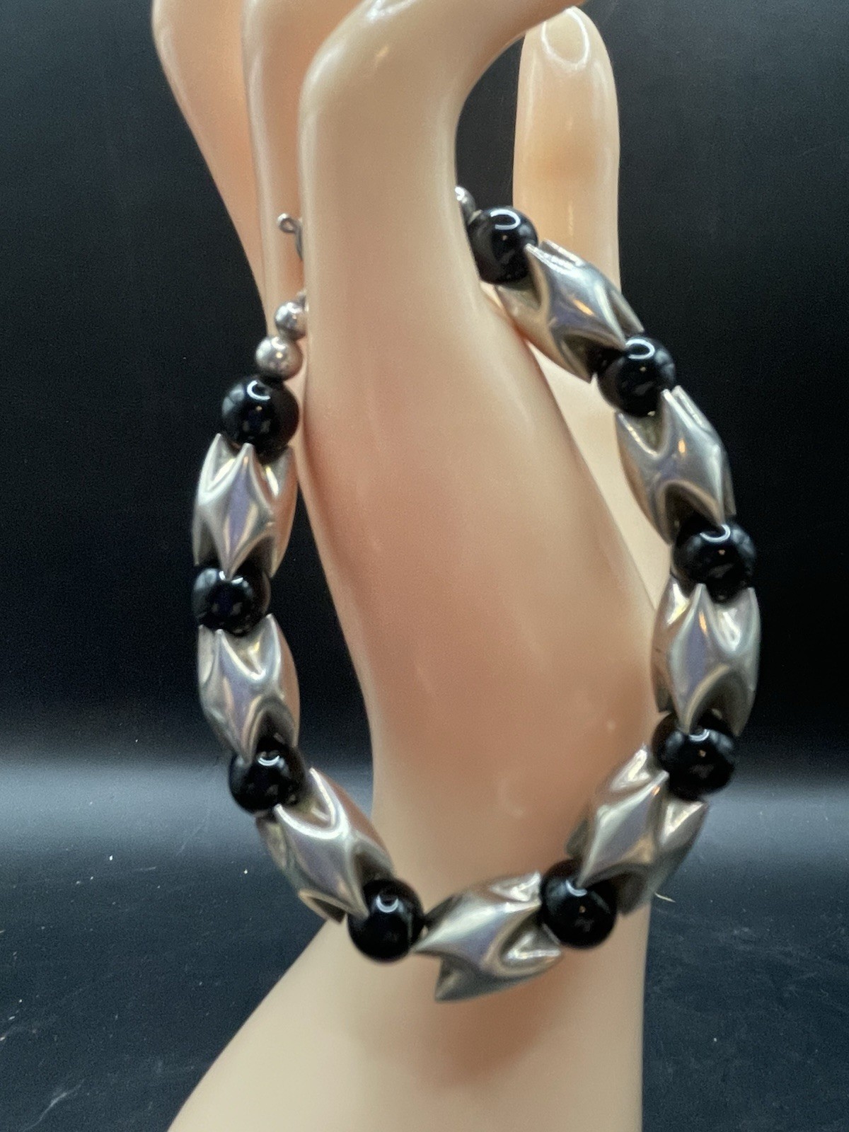 Vintage 925 Sterling Silver Black Tourmaline? Beaded Bracelet 6″