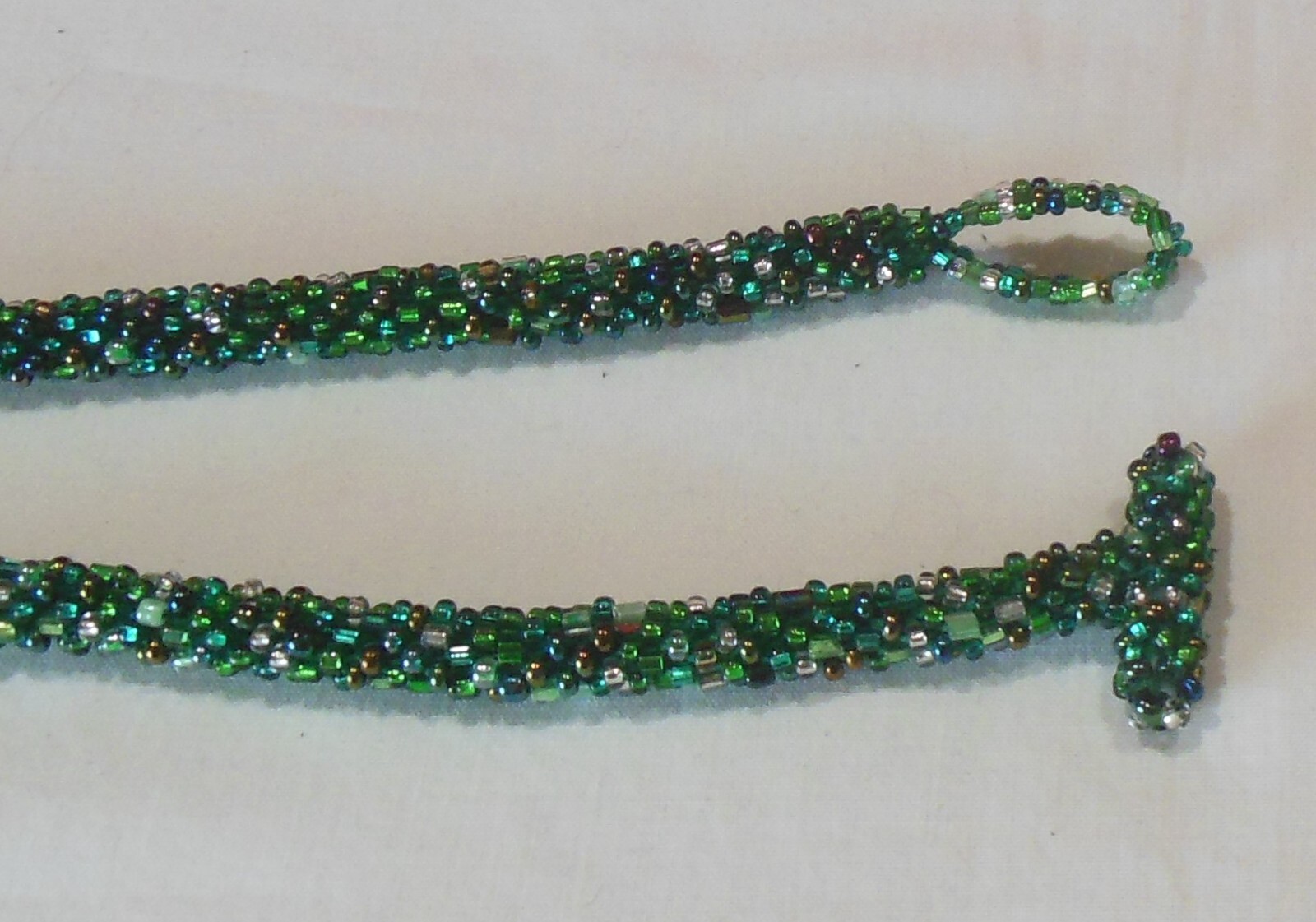 Green Seed Bead Single Strand Rope Necklace 20 Inch