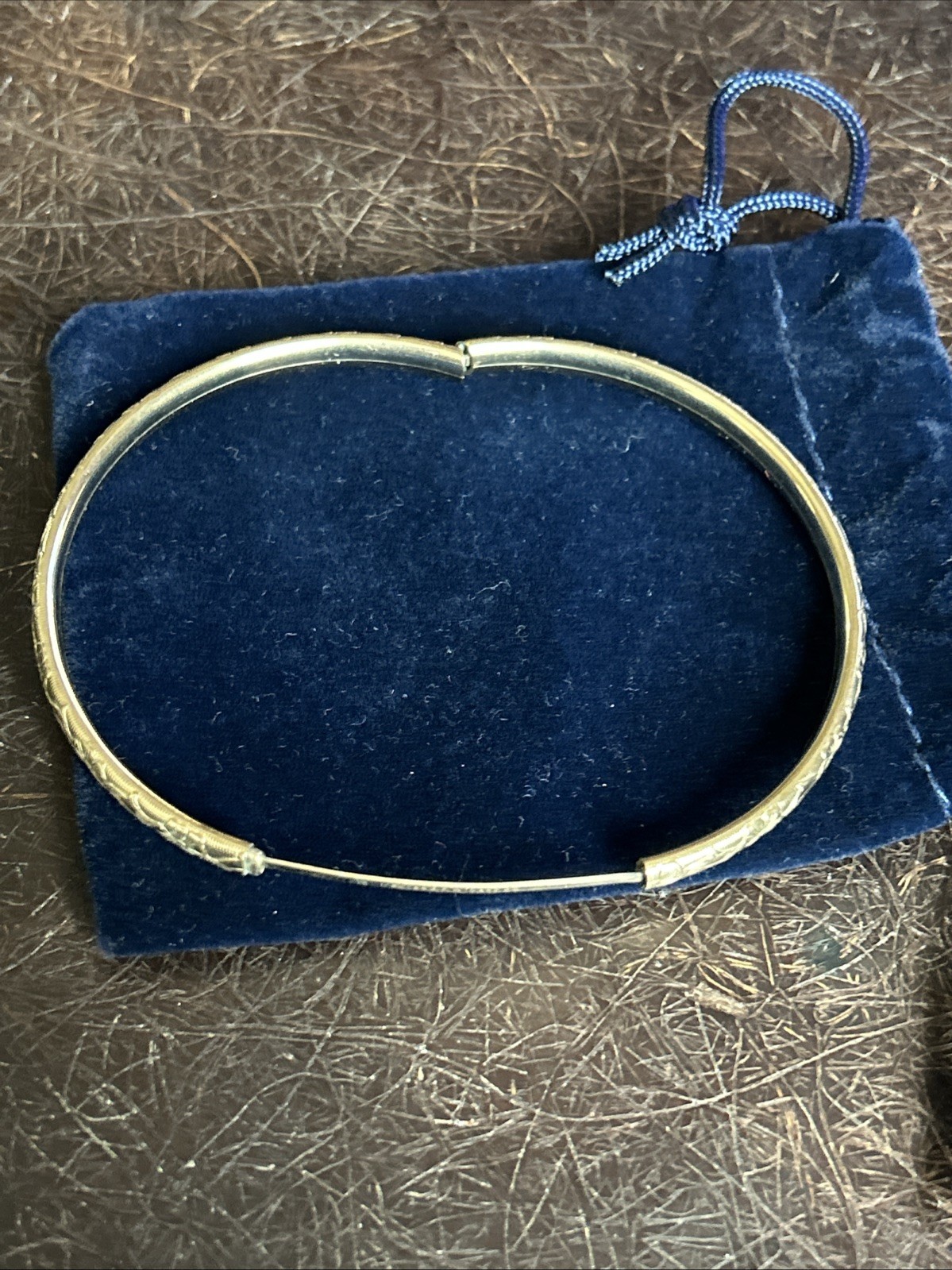 Vintage WINARD 12K Gold Filled Hinged Bangle floral Etched secure with Bar