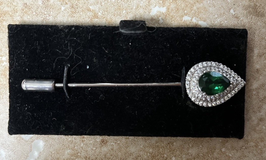 Lab Created Green Quartz and Simulated Diamond 3.10 ctw Brooch in Silvertone
