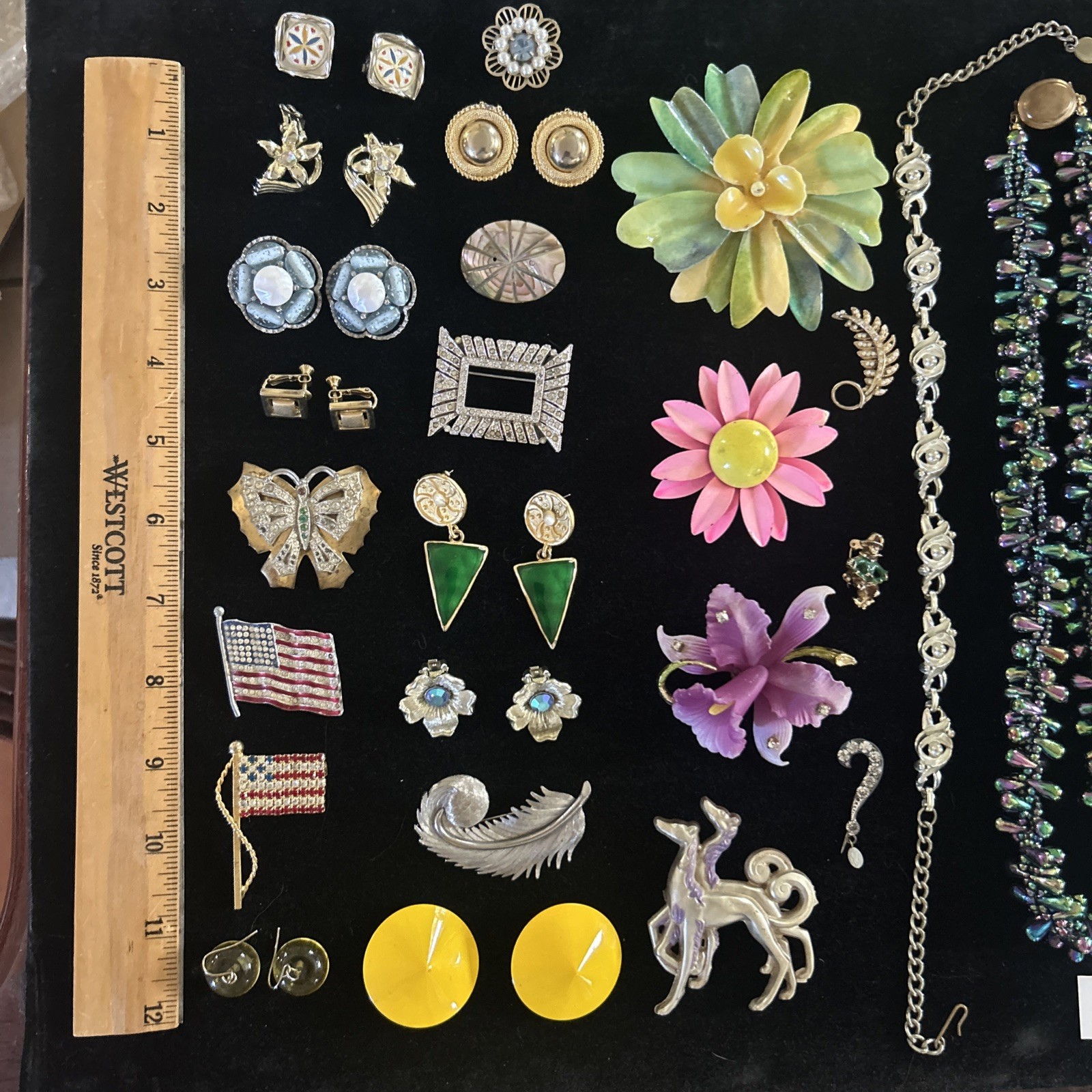 66 Vintage lot jewelry unbranded wearable Trifari Monet Coro Marian Haskell Sty