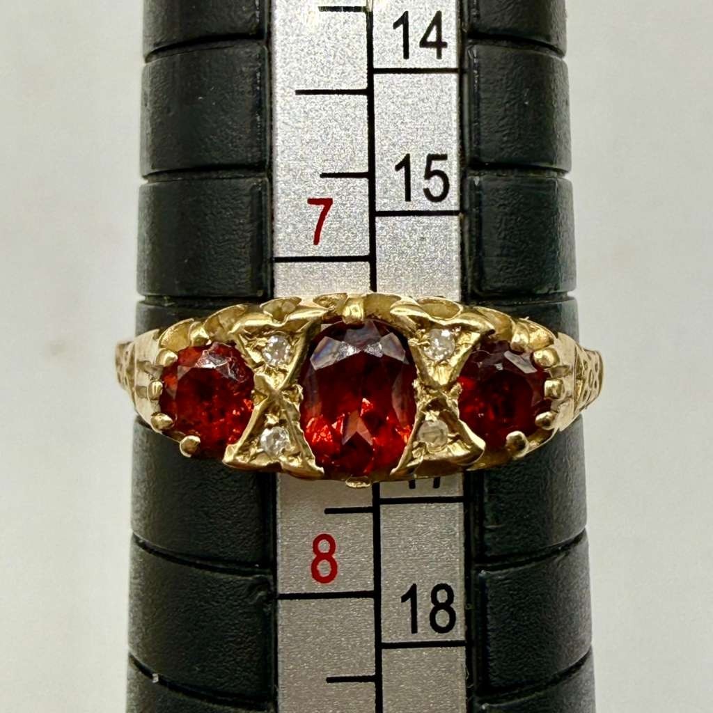 Vintage 9k Solid Yellow Gold Garnet Diamond Pierced Setting Ring, Size 7.25