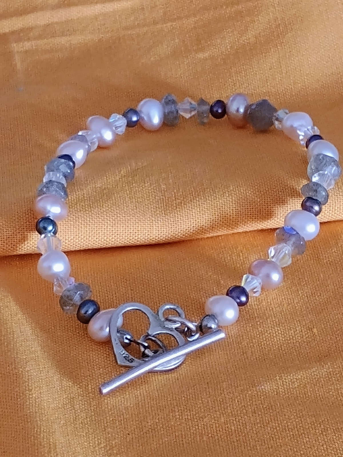 Vtg Sterling Silver Bracelet With GEORGEOUS Multicolored Real Pearls And Crystal