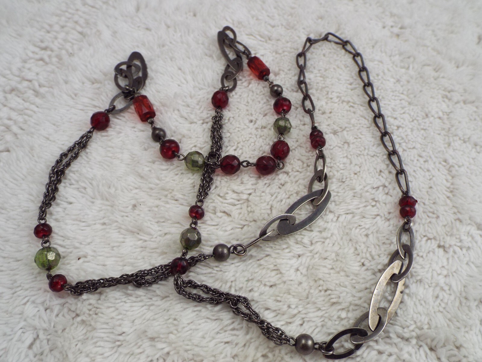Gunmetal Red Bead Chain Necklace (A53)