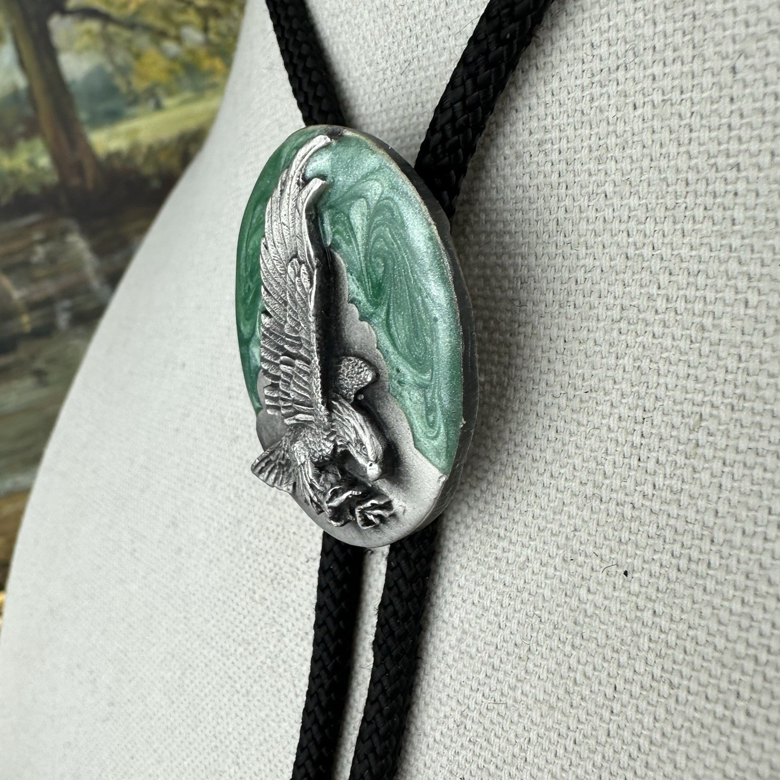Vintage 80s Siskiyou Silver Pewter Enamel -Soaring Eagle- Western Bole Tie