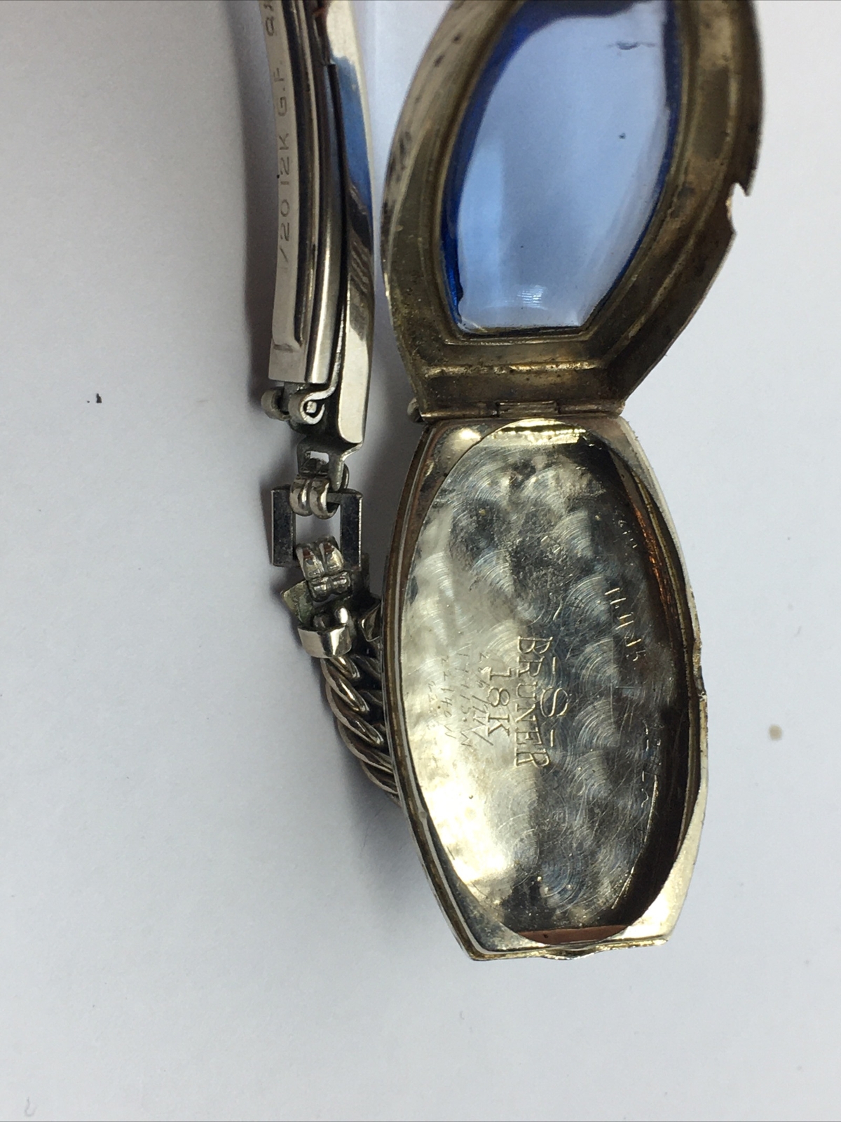 18k Antique VOGUE Swiss Ladies Watch, 18k Karat solid White gold Case 16j Runs