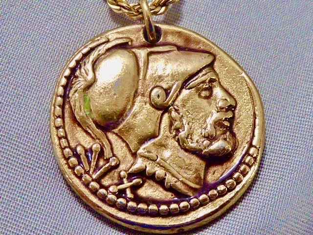 VINTAGE 14K Y. GOLD FILLED CHAIN EAGLE ROMAN SOLDIER G PLATED PENDANT NECKLACE
