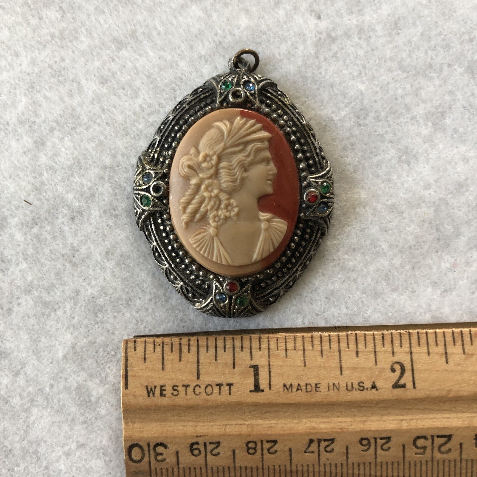 Cameo Pendant New England Glass Works 1930’s