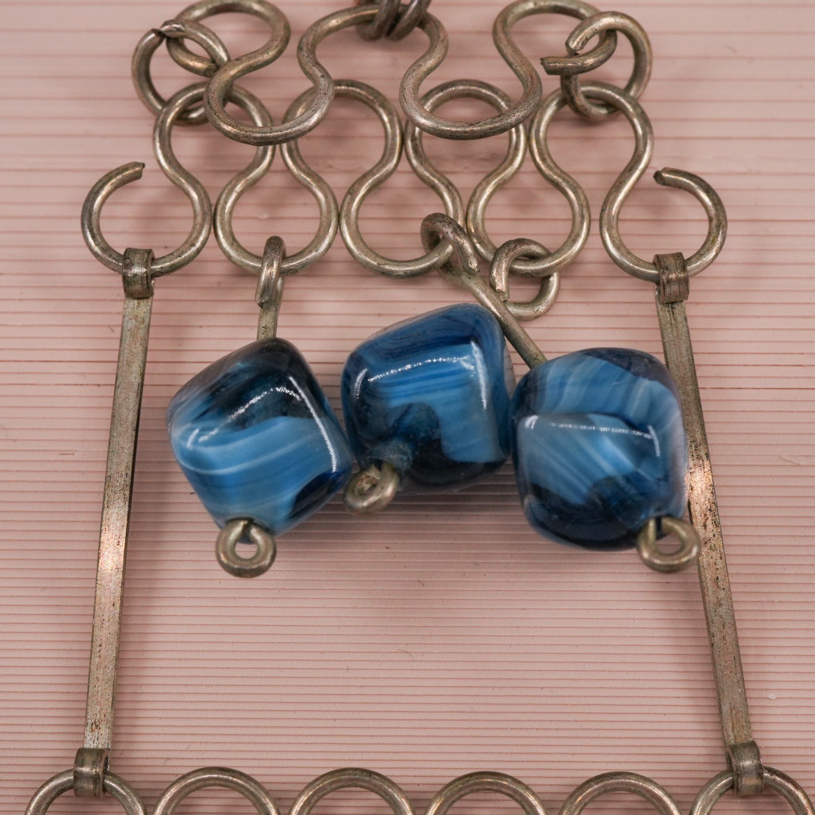 Wire Pendant Statement Necklace Blue Porphyry Glass beaded Drop 1970s VTG | 26″