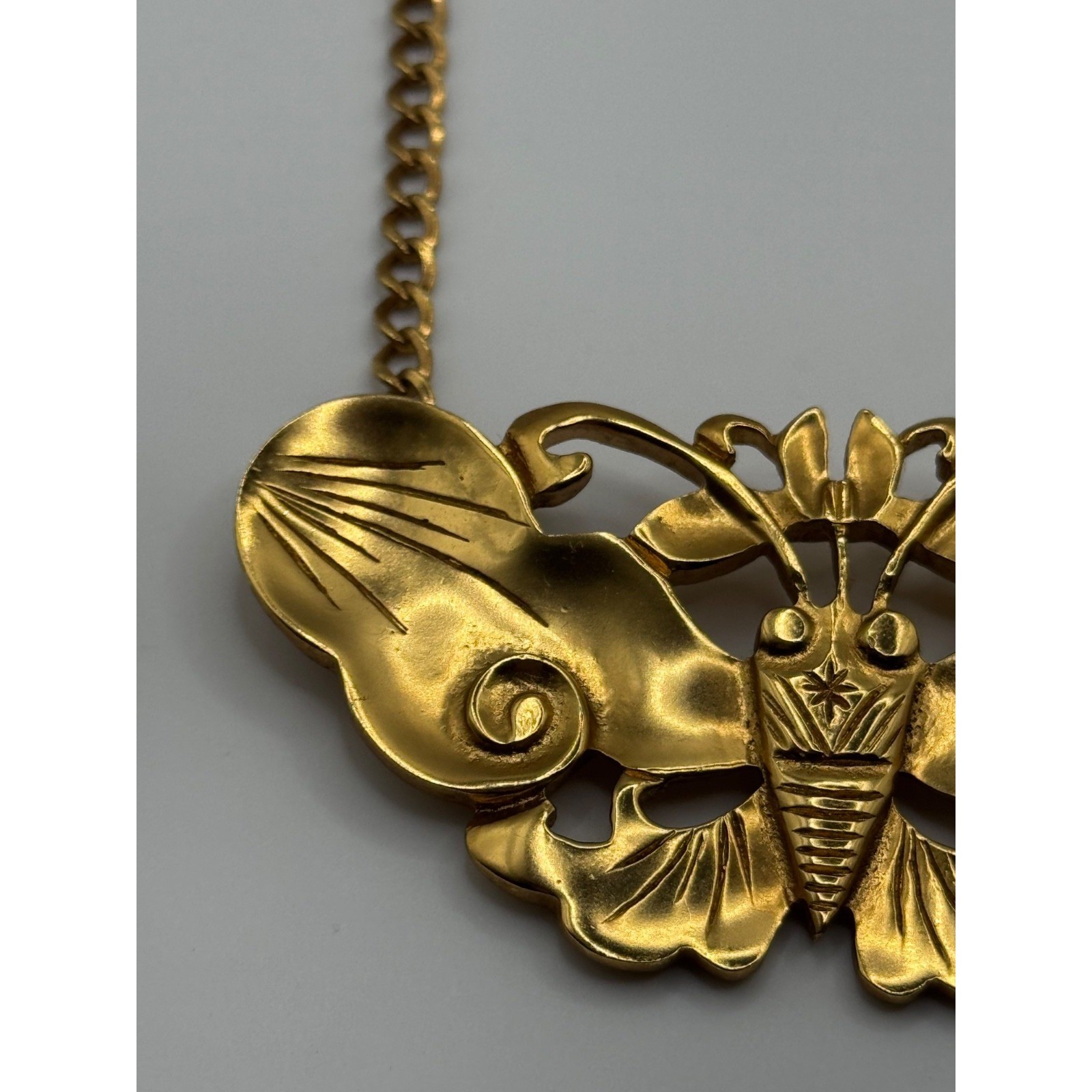 Vintage Smithsonian Institute Alva Museum Replicas Butterfly Moth Necklace READ