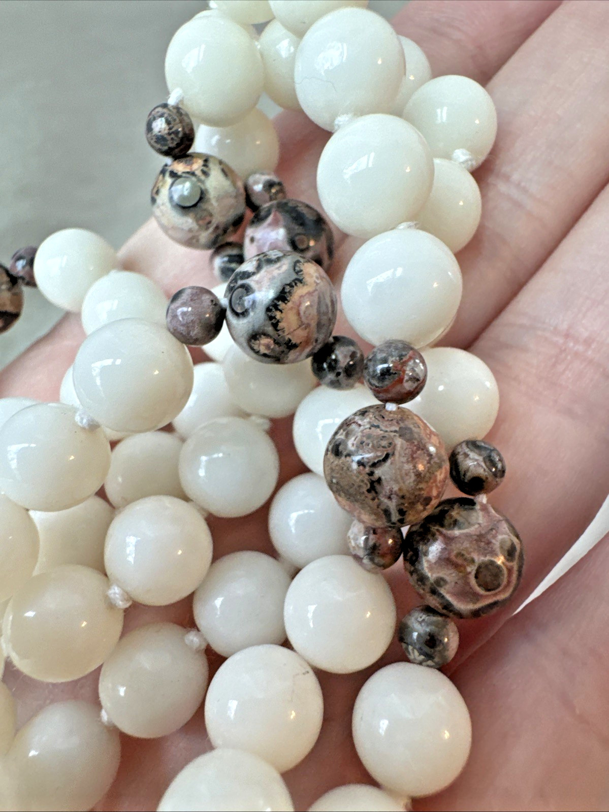 VTG Quartz Agate Jasper polished Crystal Glass Stone Beaded hand knot Necklace
